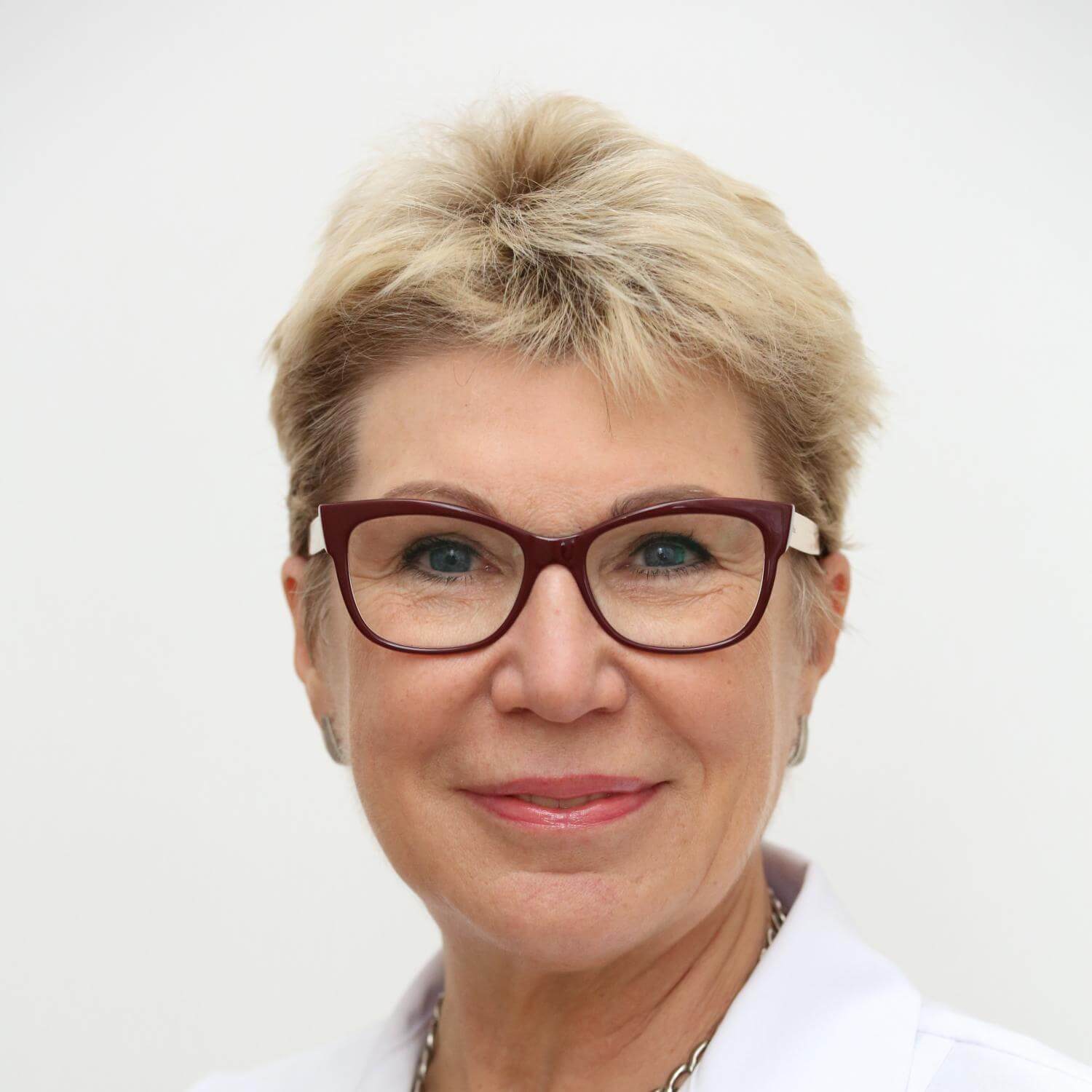 Королева Инна Васильевна Королева Инна Васильевна